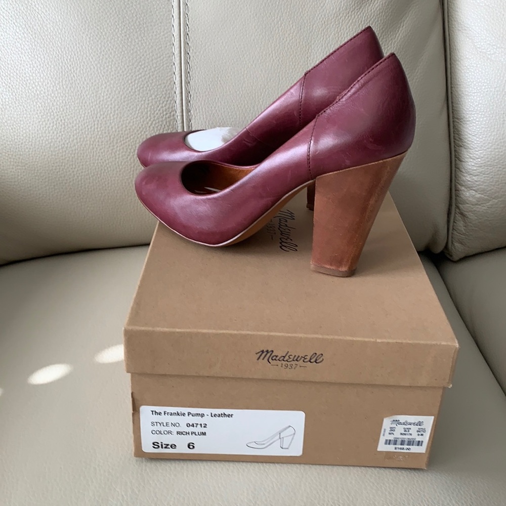 Madewell Frankie leather pump